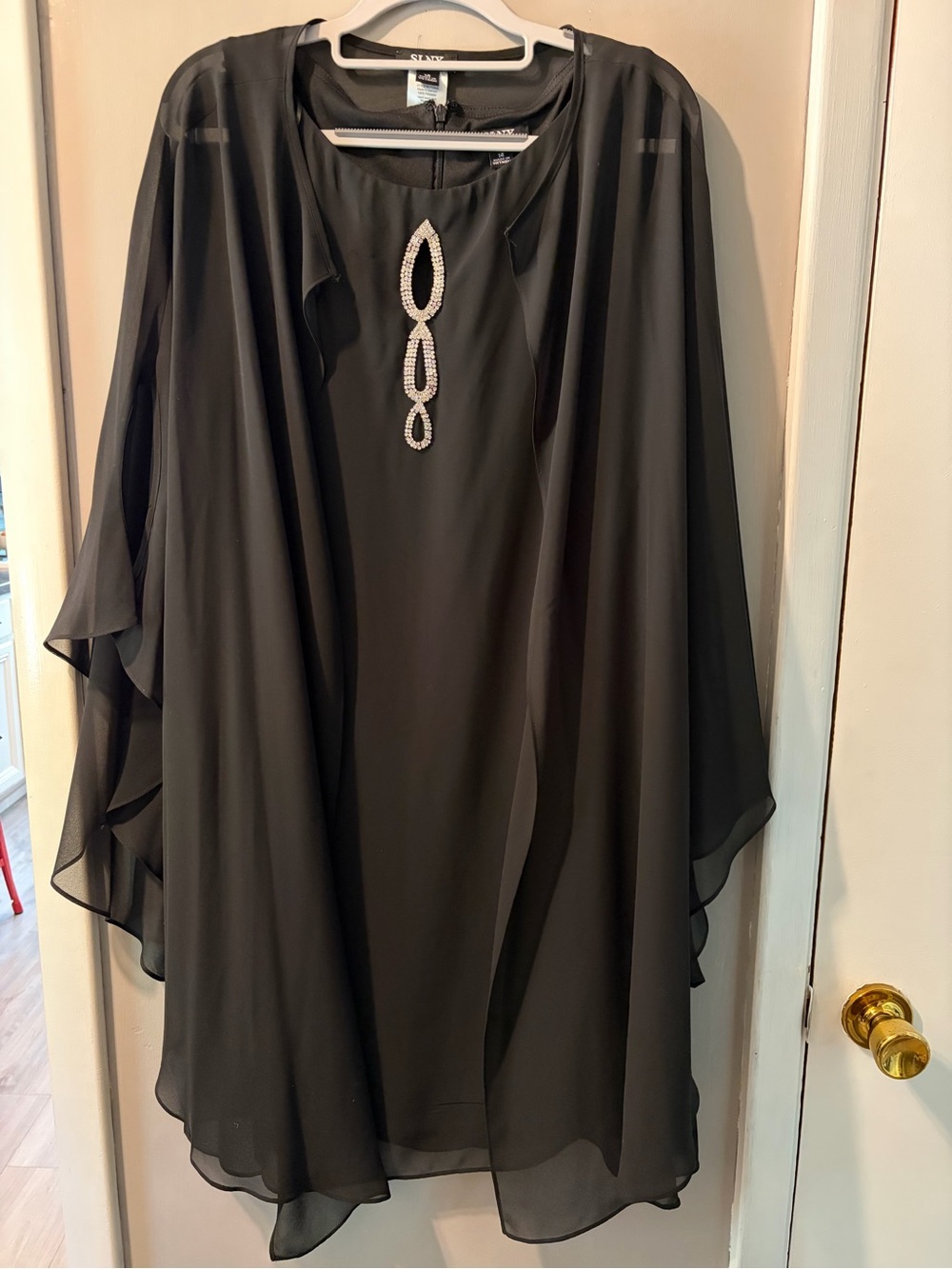 SLNY Black Evening Dress with Subtle Sheen